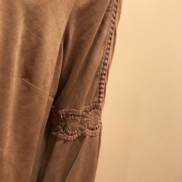 New Directions Faux Suede Brown Top Womens Plus Size 0X XL Bell Sleeve Retro - Picture 9 of 15